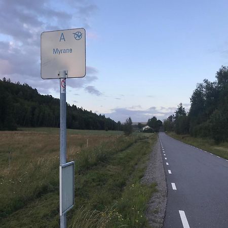 Charmigt Aeldre Hus, Laddbox 22 Kw, 5 Bil-Minuter Till Bad Strömstad Zewnętrze zdjęcie